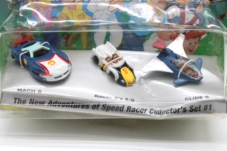 Micro-Techs Speed Racer New Adventures Set #1 Mach 5,  Racer X-9, Glide 5 - Image 2 of 4