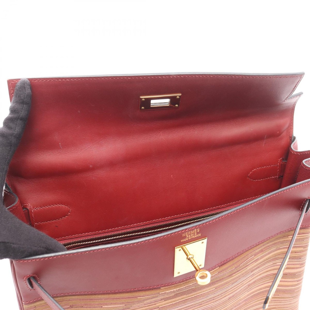 Hermes Kelly 32 Vibrato Leather Handbag Women Red One Size View 6