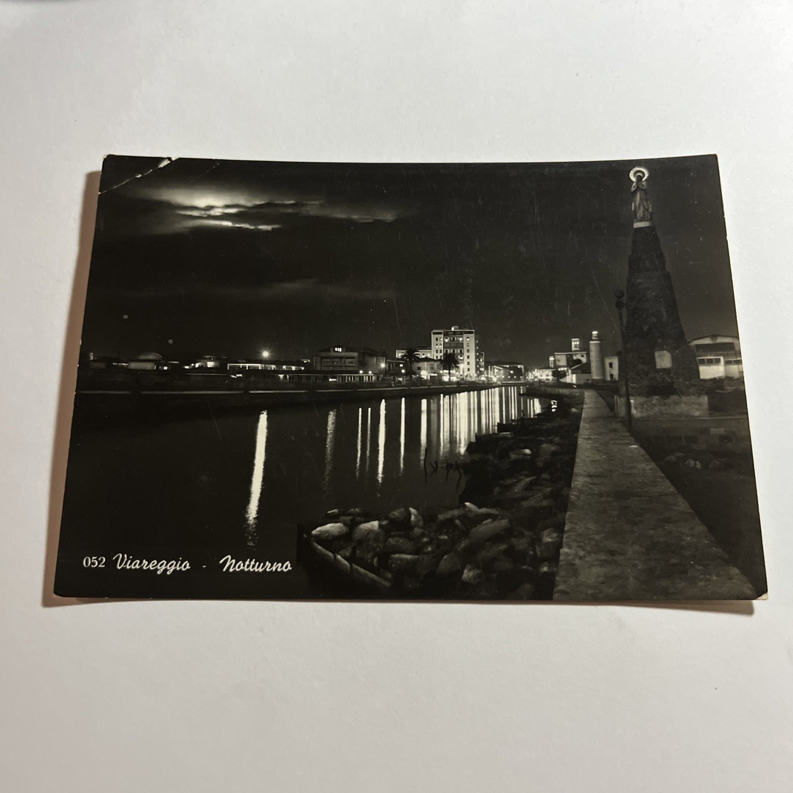 CARTOLINA  BIANCO E NERO - COLLEZIONE -VIAREGGIO NOTTURNO - VIAGGIATA