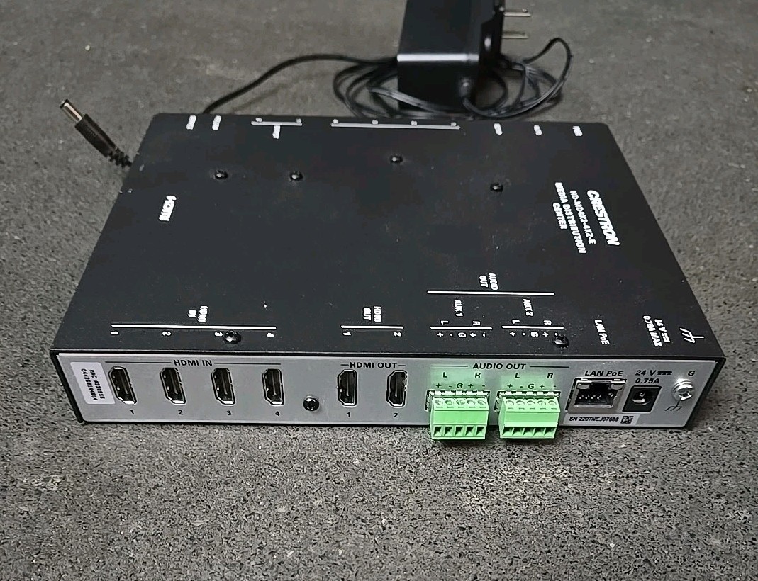 CRESTRON HD-MD4X2-4KZ-E 4x2 4K60 4:4:4 HDR AV SWITCHER (6511307) With Pwr Supply