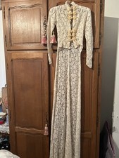 Vintage Women s Lace Dress Jacket With A Very Very Long Train
