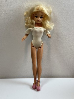 Vintage Pedigree Sindy Ballerina doll blonde posable wrists twist waist.