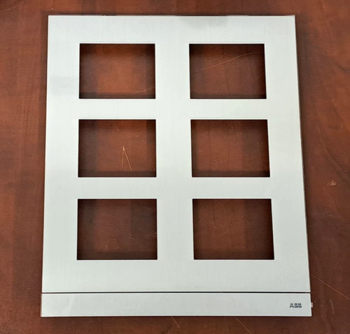 ABB 2TMA210010A0011 COVER FRAME 6 MODULES SIZE 2/3 , ALUMINUM ALLOY - Picture 2 of 7