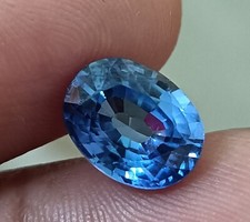 A Natural Ceylon Blue Sapphire Oval Cut Loose Certified GEMSTONE 4.00 Ct
