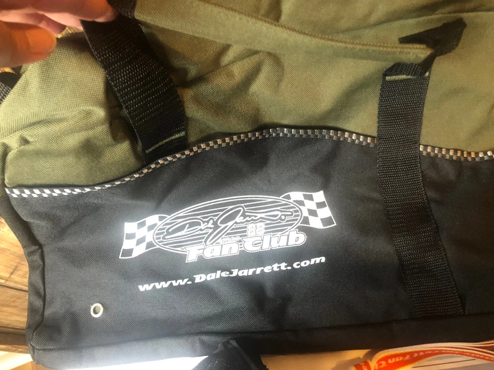 Imagen del club de fans de Dale Jarrett, bolsa de almuerzo, bolsa de lona y cuerdas para zapatos Foto 4 de 4