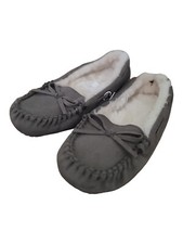 Cat  Jack Girls' Charcoal Gray Faux Suede Cadi Moccasin Slippers Size 2