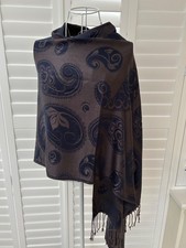 Pashmina Purple Paisley Pattern Large Reversible Wrap Scarf Fringing 70 x 200cm