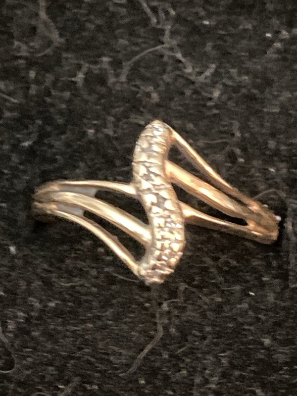 14k And Diamond Ring, Size 7