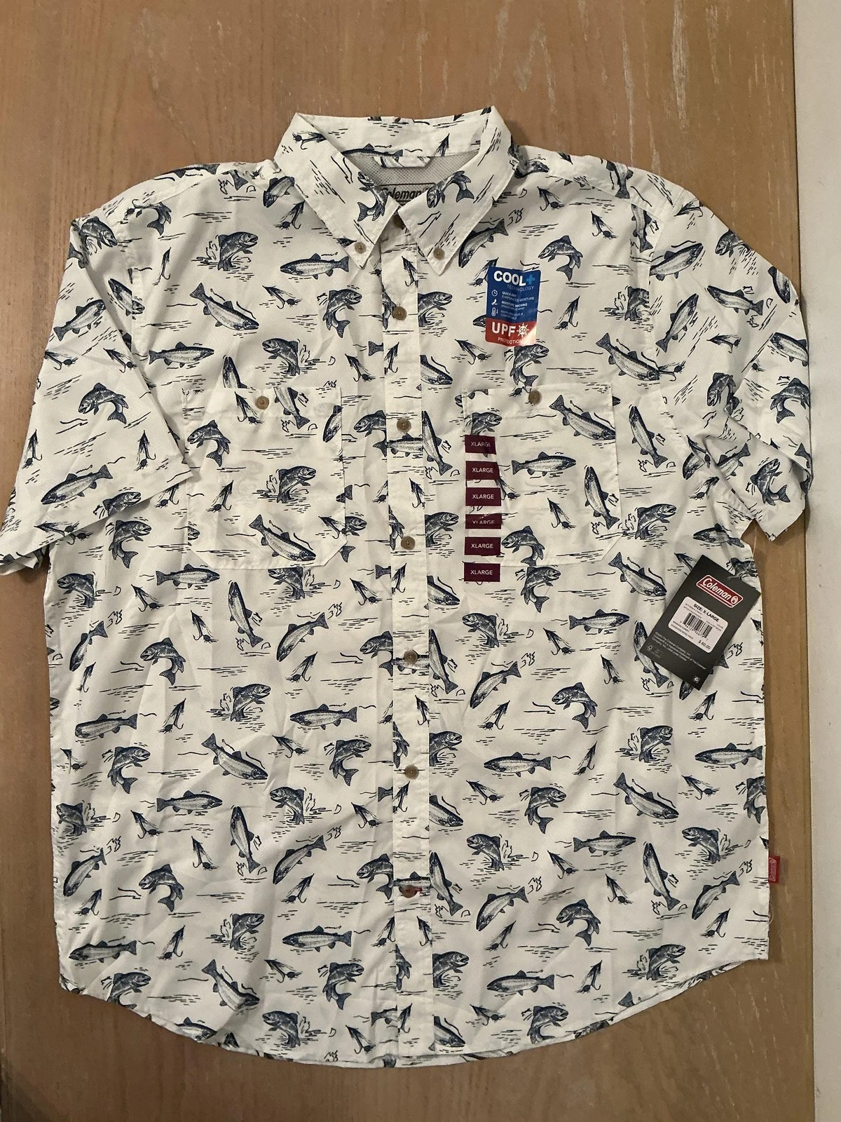 Coleman Shirt Mens XL White Fish Print Button Up Short Sleeve Fishing UPF 50