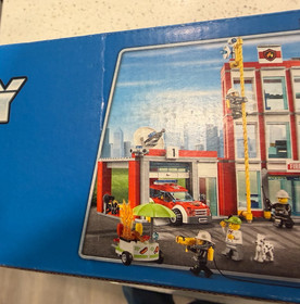 LEGO City 60110 Fire Station new Sealed- Retired Set Building Toy Small Creases