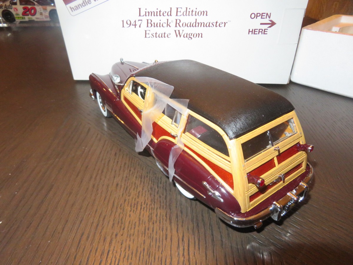 Danbury Mint Limited Edition 1947 Buick Roadmaster Esate Wagon 1
