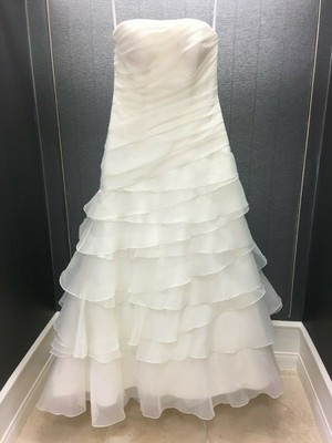 strapless organza wedding dress