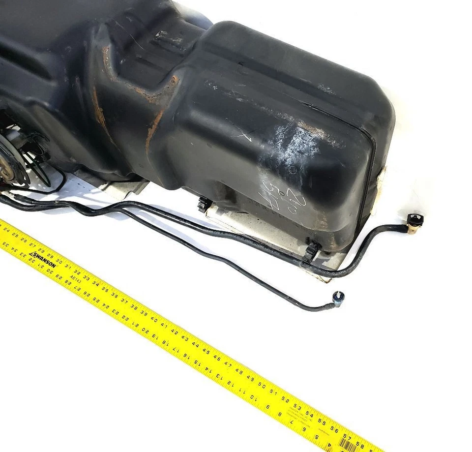 Chevrolet Corvette 1984 1996 tanque de combustible OEM de 25 galones Foto 4 de 4