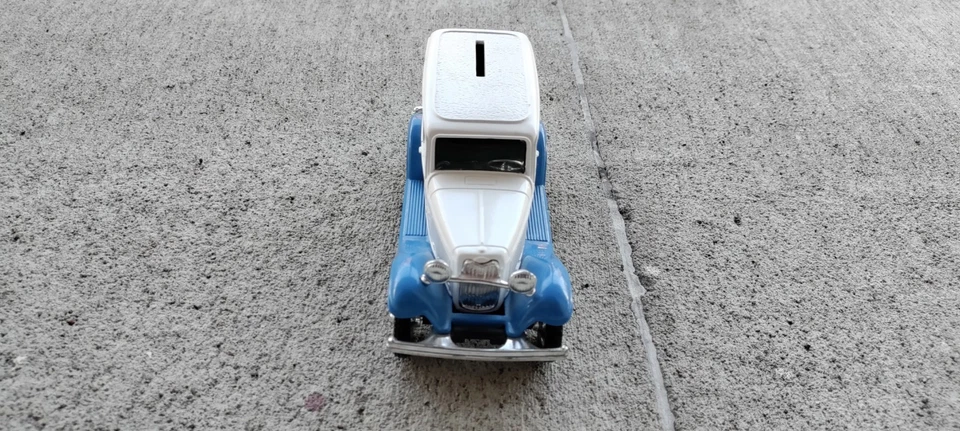 Vintage ERTL 1932 Ford Delivery Van MAIL BOXES ETC. Bank w/Key, New-wo-Box! - Image 3 of 4