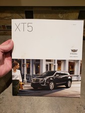 2017 Cadillac XT5 Dealer Brochure Catalog Dar...