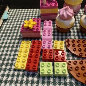 LEGO DUPLO 6785 Creative Cakes dessert set, 100% complete w EXTRA Cupcake Flower