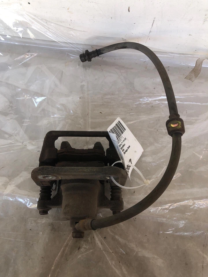 Honda Element EX 2003 pinza de freno trasera hardware de parada lado derecho del pasajero Foto 3 de 4