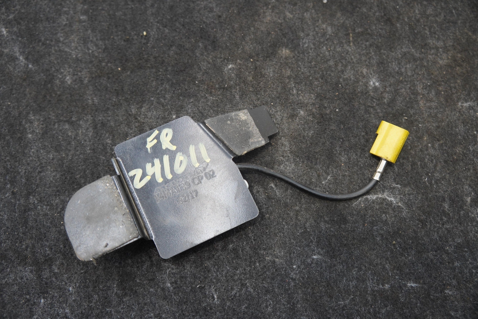 Satellite Antenna Control Module Unit 14M0251CP OEM McLaren 570S 2018
