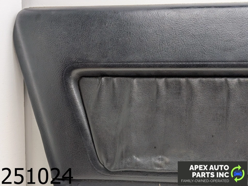 OEM 1988 Nissan 300ZX 3.0L Left LH Driver Interior Door Trim Panel Foto 2 de 4