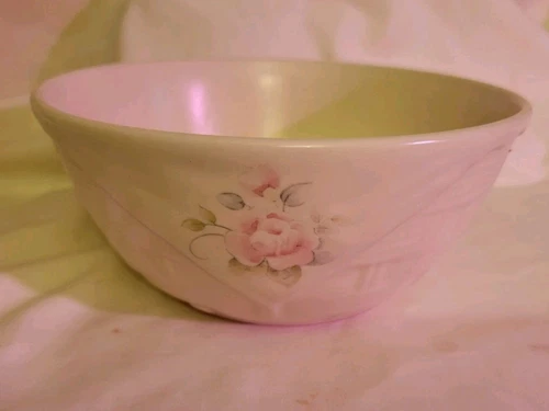 Vtg Pfaltzgraff Tea Rose Basket Weave Serving Bowl  3" Tall 7-1/4" Wide