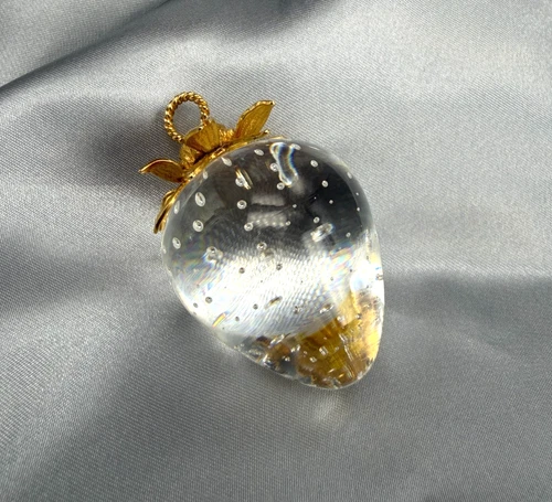 Steuben Strawberry Pendant Glass 18k Yellow Gold Stem