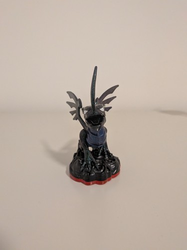 Skylanders Trap Team Blackout Dragon Obscur Ténèbres Noir en pvc à socle rouge | Rakuten