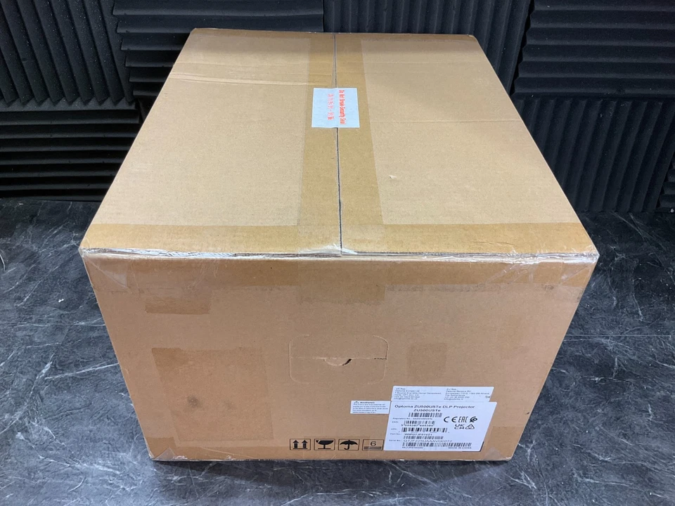 Optoma ZU500USTE Projector 5000 lumens WUXGA ZU500USTE 🇺🇸✨🇺🇸✨ BRAND NEW! - Image 3 of 4