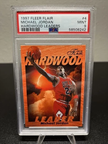 1997 FLEER FLAIR HARDWOOD LEADERS #4 MICHAEL JORDAN PSA 9