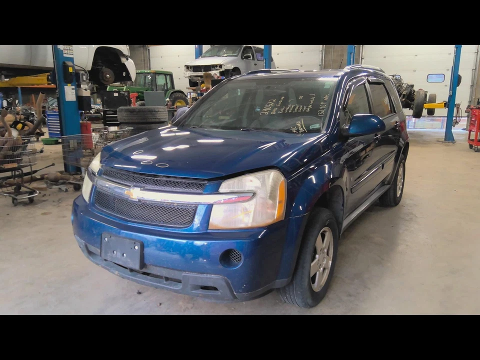 Conjunto de luz trasera derecha usado se adapta a: Chevrolet Equinox 2008 grado derecho A Foto 3 de 4