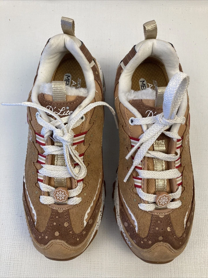 Skechers D'lites Shoes Women Comfort Sneaker Christmas Gingerbread Size 5.5 New - Image 3 of 4