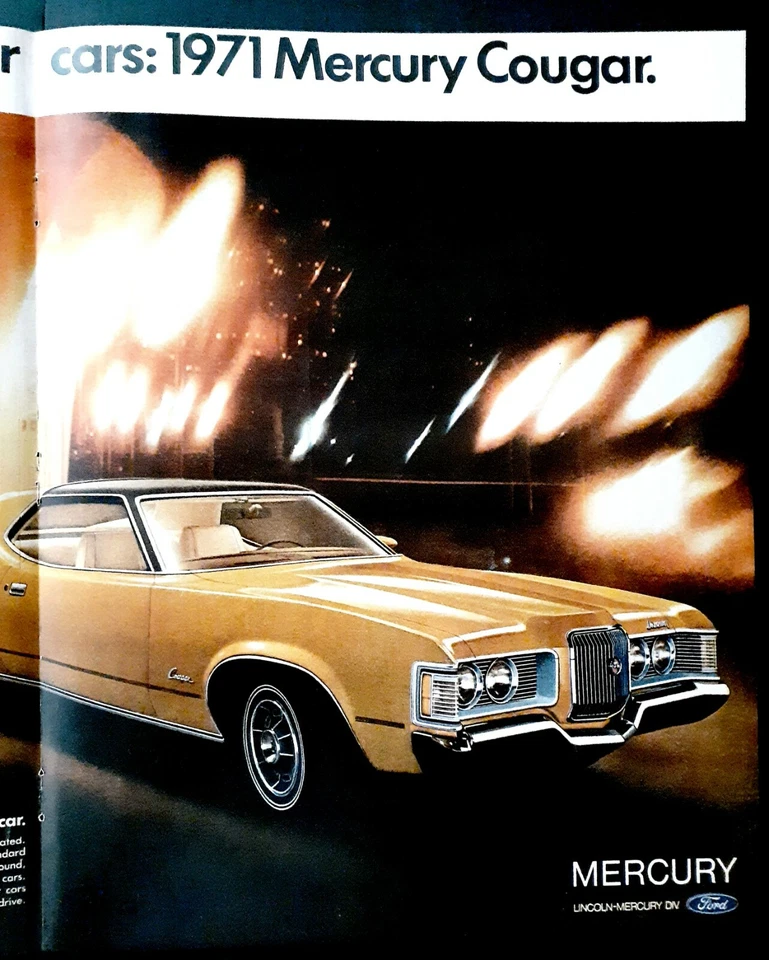 Mercury Cougar XR -7 car ad Vintage 1971 original center fold advertisement  - Image 3 of 4
