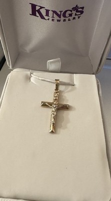 King's Jewelry 14kt yellow gold cross pendant - Brand new, never worn