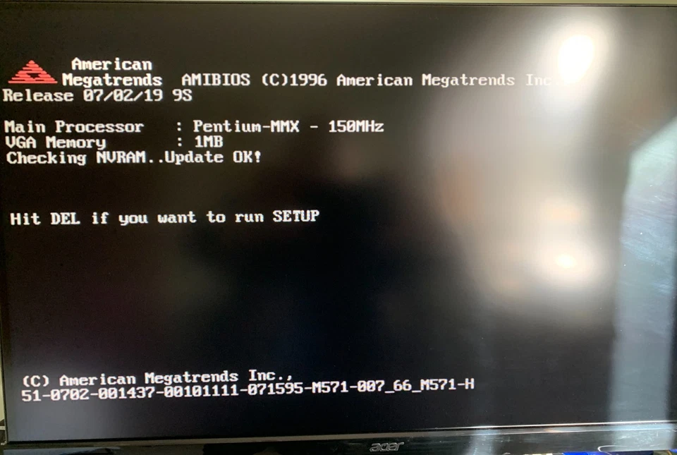 Vintage PCCHips M5998101235 ATX Motherboard w/ Intel Pentium MMX 150MHz CPU - Image 3 of 4