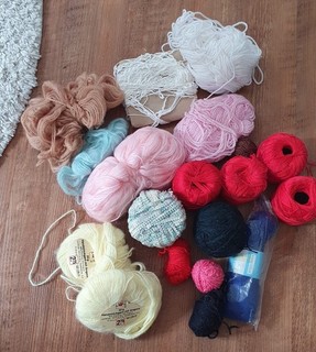 Wolle Reste Wollreste Konvolut verschiedene Farben und Marken Stricken Basteln