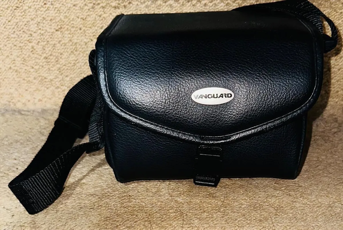 Businessman Abandon Arrangement Black Vanguard SpLeather Small Camera Bag Case Padding w/ Pocket &amp;  strap | eBay