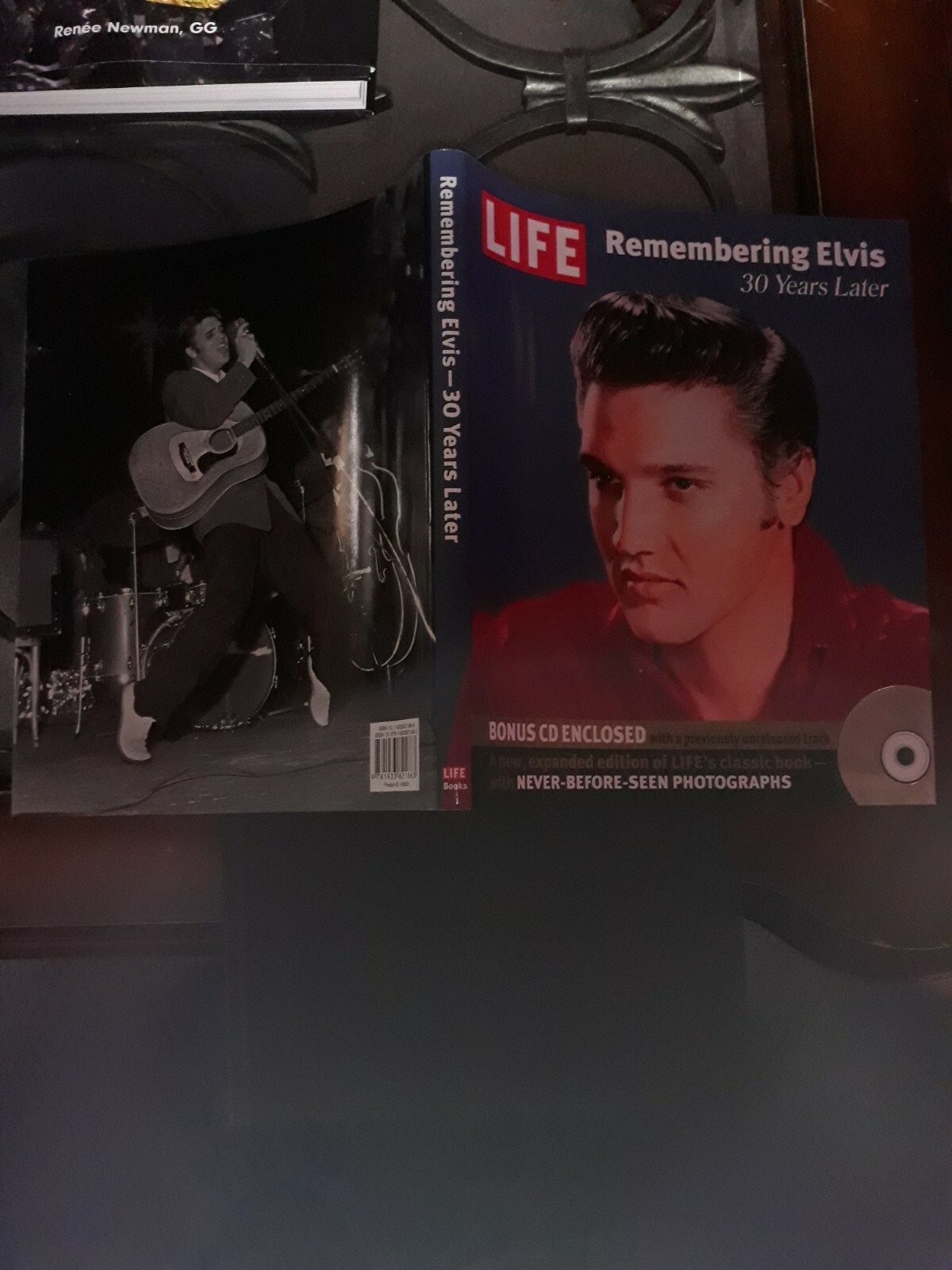 Elvis-Remembering Elvis 30 Years Later-w/ BonusCD w/Previously Unreleased track-