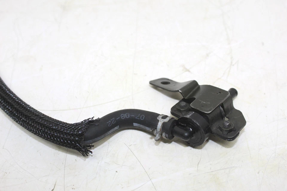 Suzuki Vstrom 650 Dl650 2007 bote de emisiones de carbón de vapor evap Foto 4 de 4