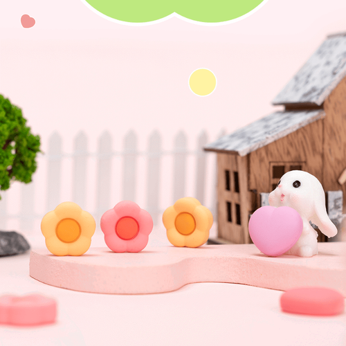 GeekShare Thumb Grips for /PS5/XBOX/NSPRO/XSX/Switch/OLED Heart Flower 4PCS - Picture 10 of 19