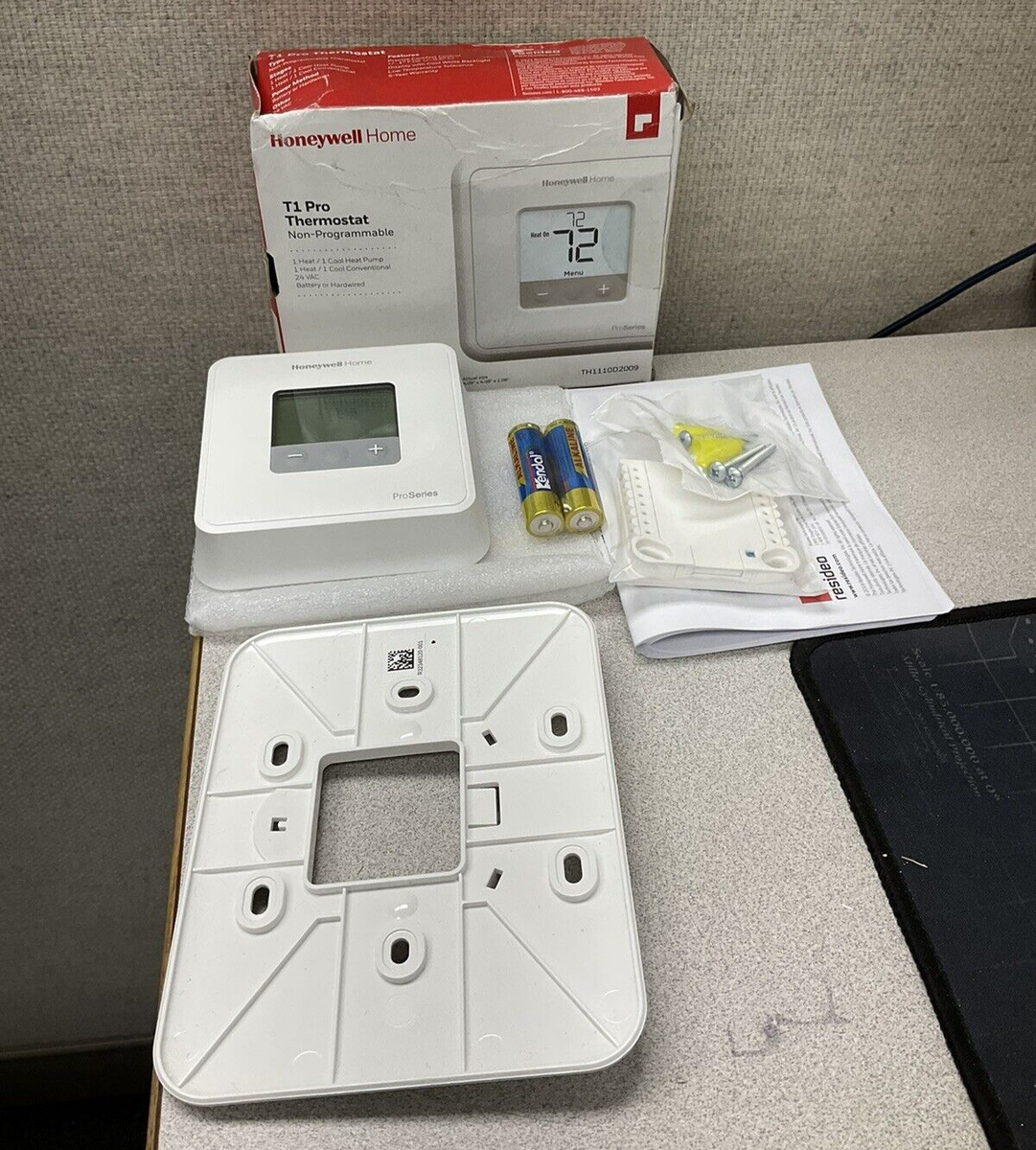 Honeywell TH1110D2009 T1 Pro Non Programmable Thermostat 1H/1C