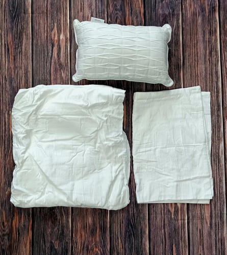 Madison Park Nicolette 4pc Duvet Set - Full/Queen Size - White AE3