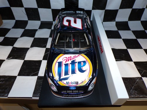 Rusty Wallace #2 Miller Lite/10 Aniversario 2000 Taurus 1:24 Escala Acción - Imagen 4 de 7