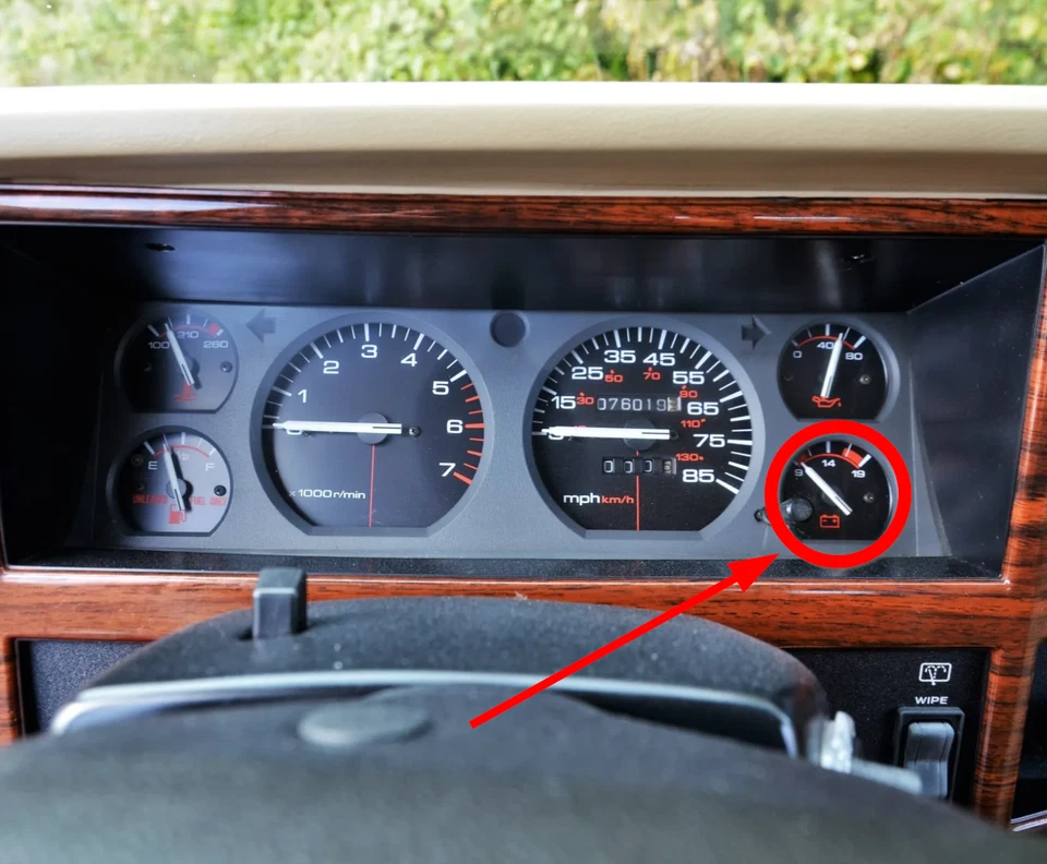 Voltímetro para Jeep Cherokee XJ 1984-1996 con juego de calibre completo OE - ¡Envío gratuito! Foto 2 de 2