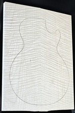 Tapa tallada 5A arce rizado-pegado-descuento para nudo 21x 15-1/2 - 15-1/4 x15/16