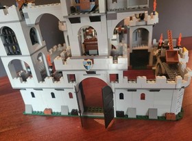 LEGO Castle: King's Castle Siege (7094)