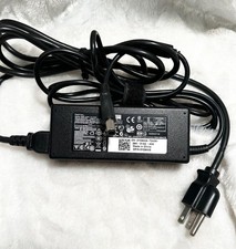GENUINE DELL MODEL LA90PM111 YD9W8 PA-1900-32D 90 WATT AC ADAPTER ROUND TIP