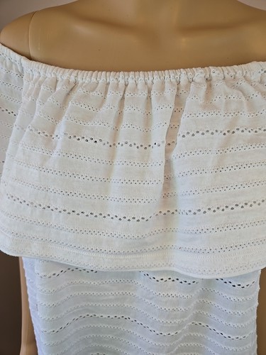 Michael Michael Kors Women's White Eyelet Off The Shoulder Top Size Medium NWT - Picture 2 of 6