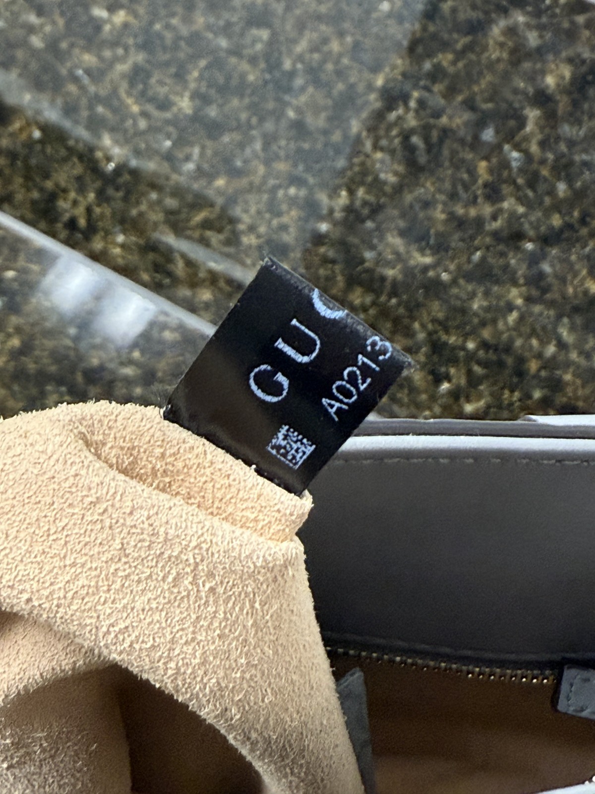 Gucci Signature Convertible Bag Guccissima Leather Large thumbnail 22