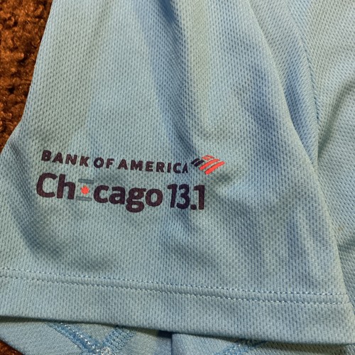 Camisa de media maratón Bank of American Chicago 13.1 para hombre talla mediana Nike para correr - Imagen 5 de 10
