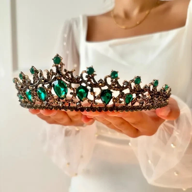 14K Yellow Gold Emerald and Diamond Gothic Bridal Tiara - Image 2 of 4