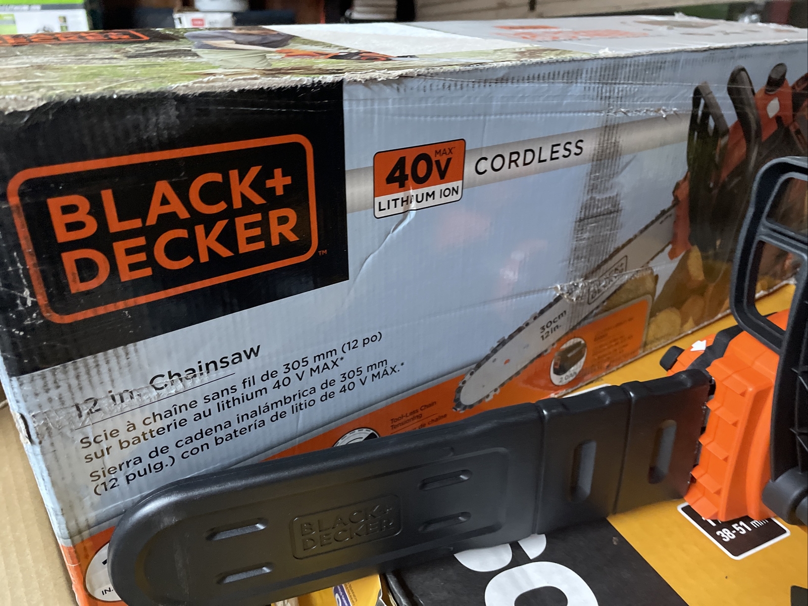 BLACK+DECKER LCS1240 40V Lithium Ion 12in Chainsaw